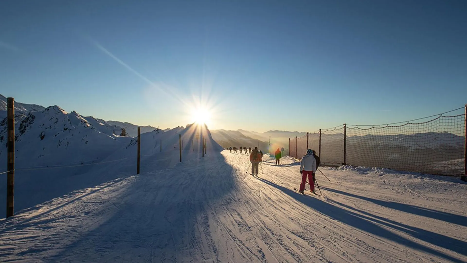 2 Pieces 6 Pers, Pres Des Pistes, Casier A Ski, Wifi, Parking Opt. - Fr-1-411-92 Les Arcs  法国